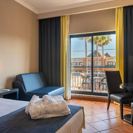 Gale Hotel 4*
