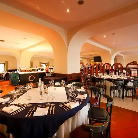 Gale Hotel